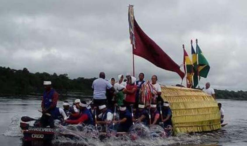 Chegada do Divino Espírito Santo no dia 02 de Abril