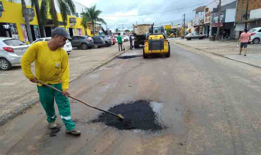 Semosp realiza tapa-buracos para reparos em vias