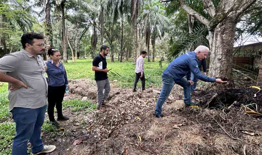 Equipe da Prefeitura de Porto Velho visita Ariquemes para conhecer projeto de compostagem