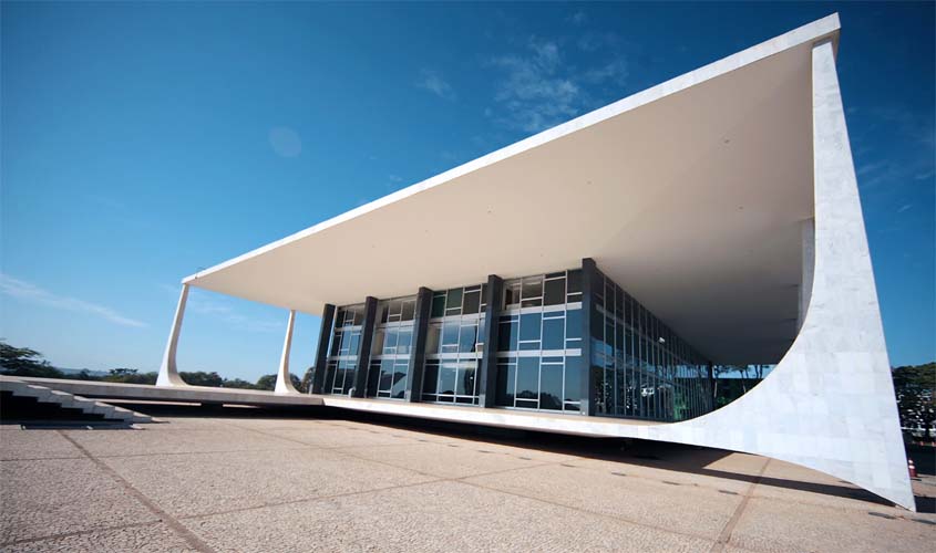 Zanin condena ex-aluno por trote abusivo