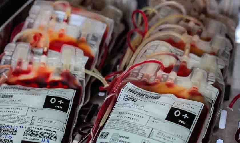 Com estoque em baixa, Fhemeron pede à população que faça doação de sangue para salvar vidas