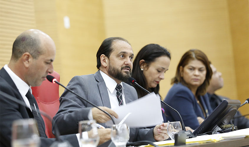 Presidente Laerte Gomes propõe aumento do prazo de vigência do exame de Anemia Infecciosa em Equinos