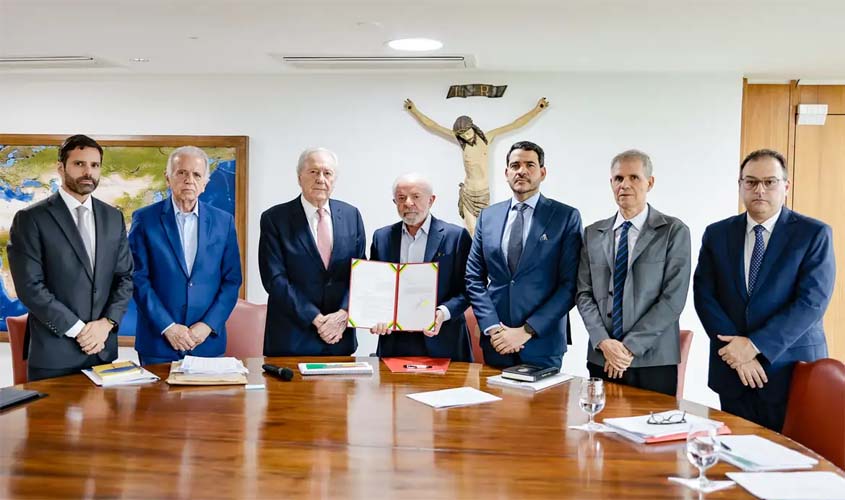 Lula envia ao Congresso projeto de lei Antifacção