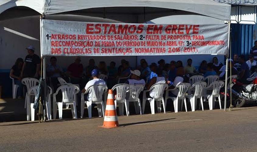 85% dos trabalhadores da Caerd aderem à greve