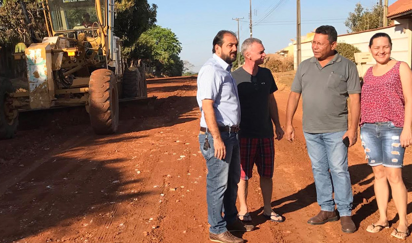 Laerte Gomes garante recurso para asfalto no Jardim Aurélio Bernardi em Ji-Paraná