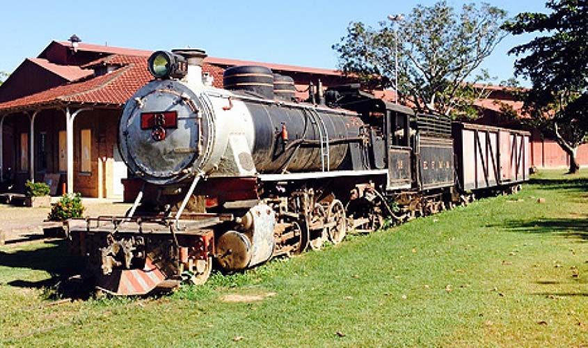 Justiça manda consórcio recuperar trechos de ferrovia em Rondônia