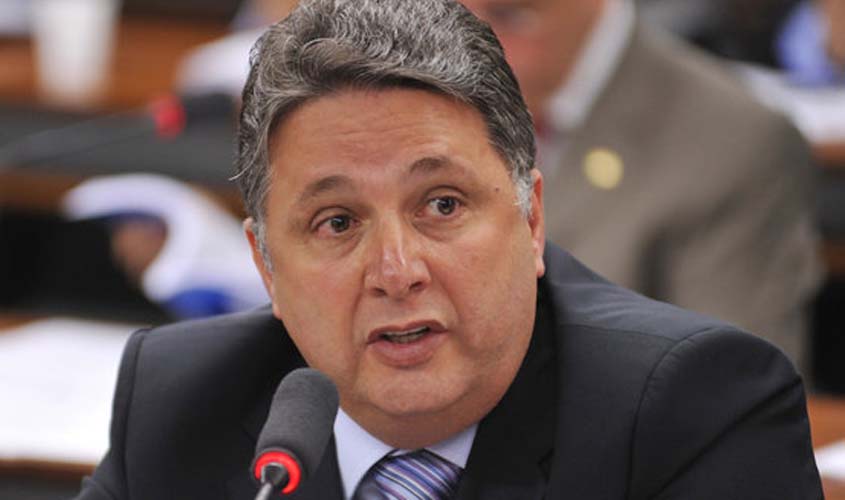 MP do Rio pede à Justiça Eleitoral prisão do ex-governador Anthony Garotinho