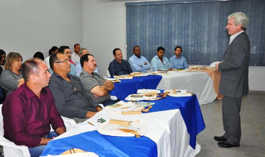 Sebrae e Fiero realizam encontro de prefeitos