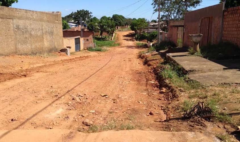 Maurício Carvalho tem pedido de providência atendido no bairro Castanheira