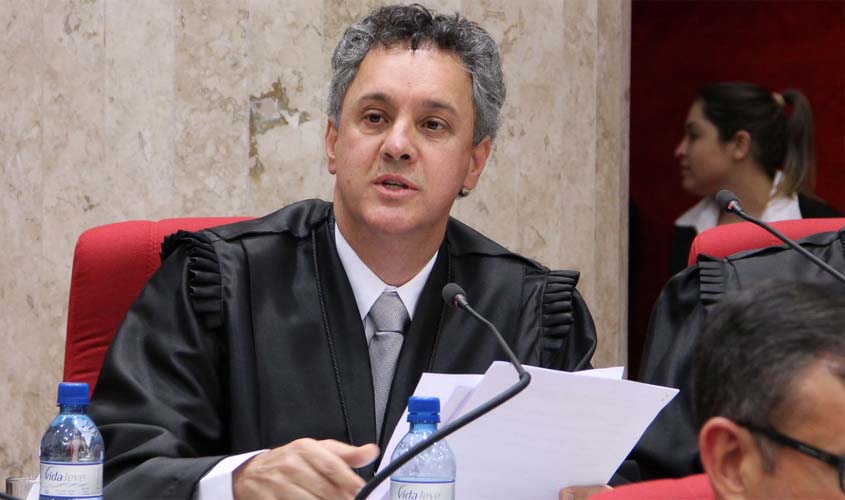 TRF nega pedido da defesa de Lula e critica banalização de habeas corpus