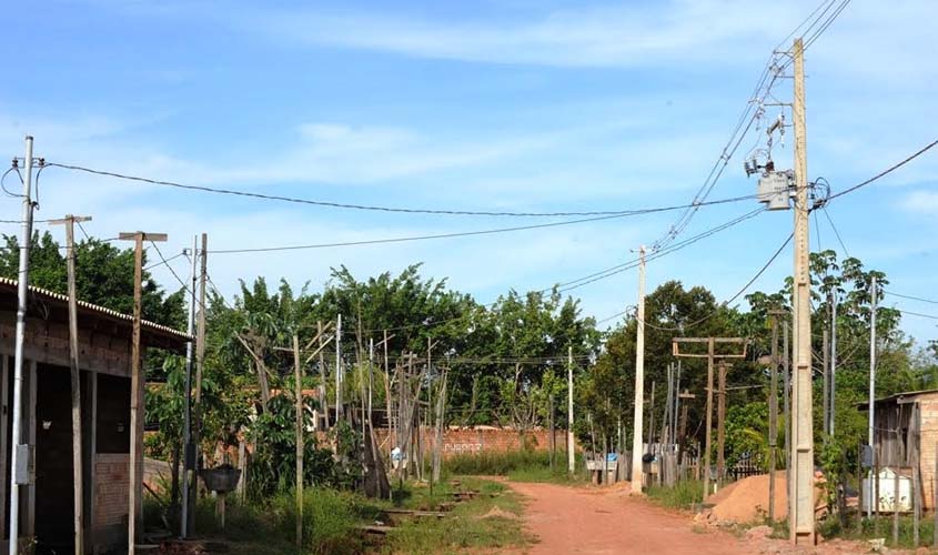 Eletrobras conclui regularização da rede de energia elétrica do bairro Universitário